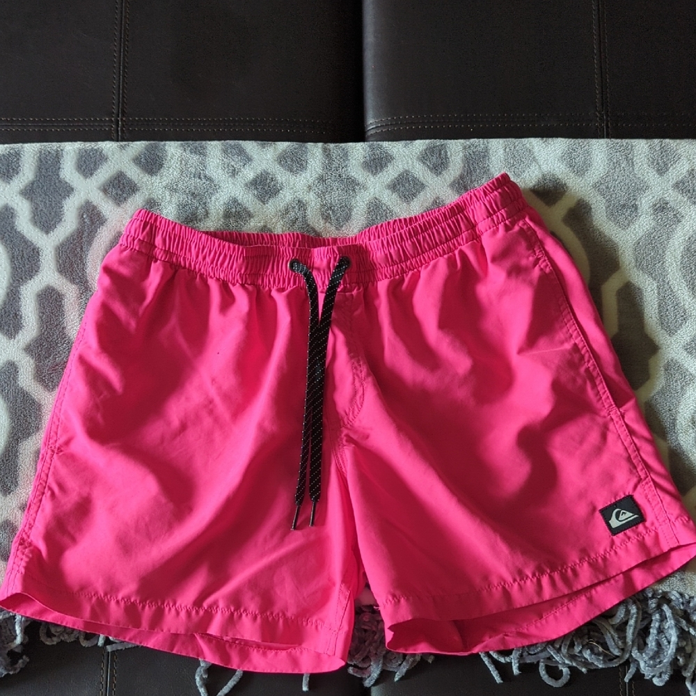 Quiksilver Pink Athletic Shorts with Elastic Waistband